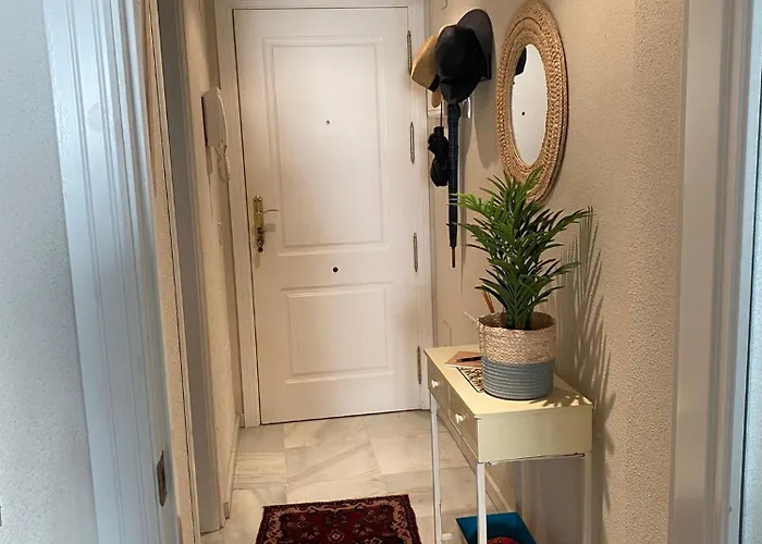 Sun Apartment *